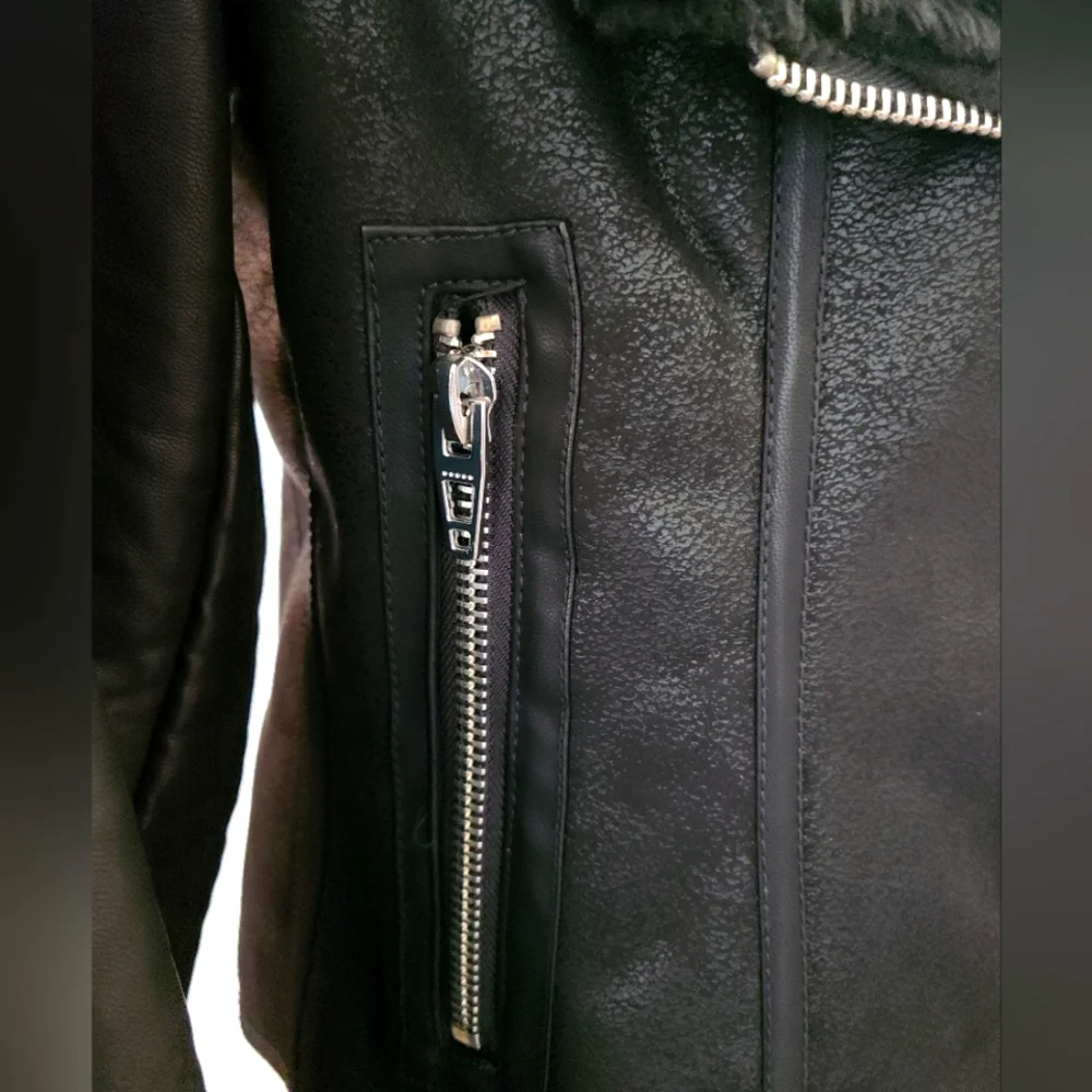🖤BlankNYC Vegan Leather Faux Fur Biker Jacket NWT - Picture 5 of 13